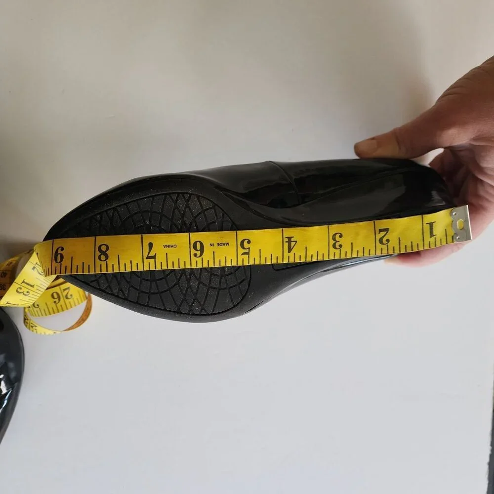 Bandolino wedges black shoes 8.5 women
